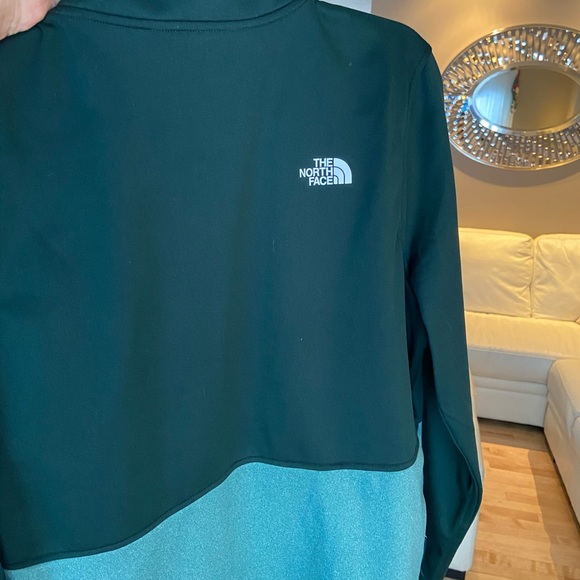 NEW NWT - The North Face jacket color green 2 tones - size Women L - Picture 4 of 6
